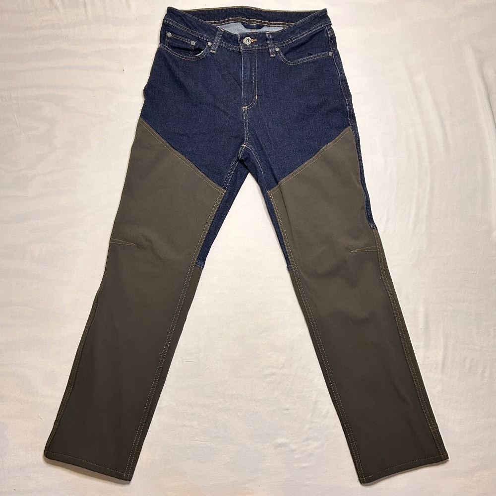 LL Bean Stretch Briar Jeans Womens 10 R Blue Denim Hunting Outdoor Workwear